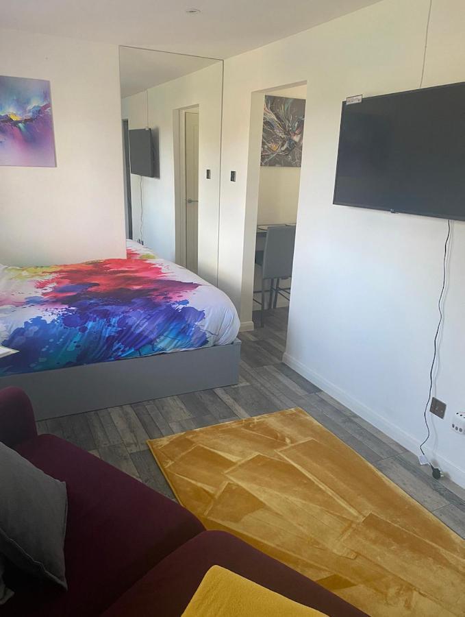 Cosy Studio Apartment Waterlooville Exterior foto